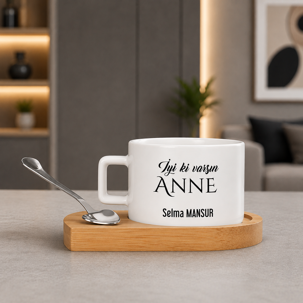 Anne Tasarımlı Tabaklı Kaşıklı Fincan